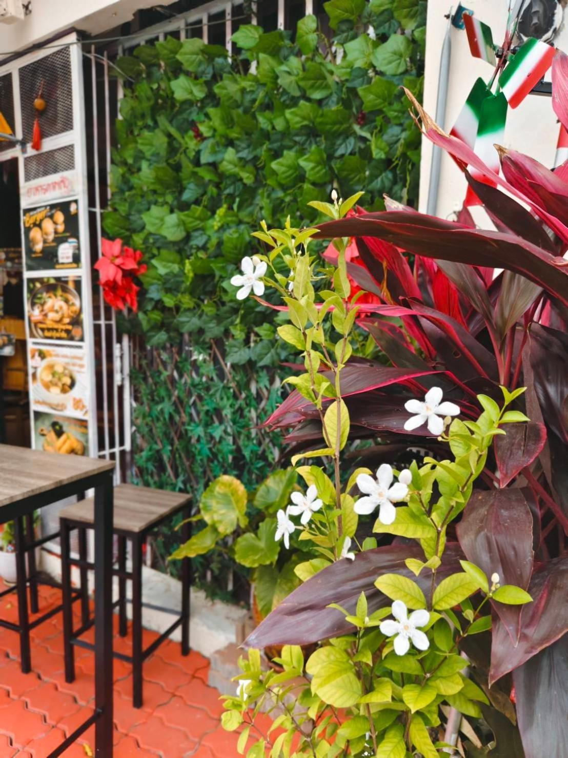 Rhythm Of Life Guesthouse 56 Bangkok Exterior foto